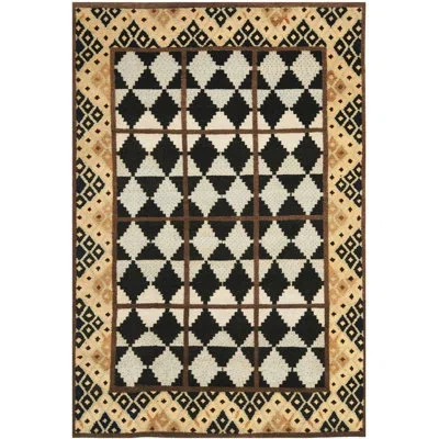 Safavieh Gabbeh Hand Tufted Wool Rug In White