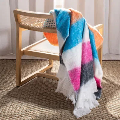 Safavieh Glendal Throw In Multi