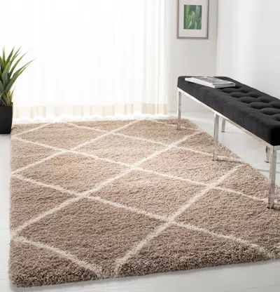 Safavieh Hudson Shag Machine Made Area Rug, Beige / Ivory Shag Flokati Style Easy Care In Brown