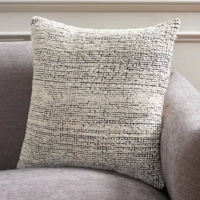 Safavieh Kailo Pillow In Black