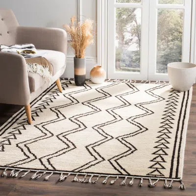 Safavieh Kenya Hand Made Area Rug, Ivory / Black Bohemian Style Non-shedding In White