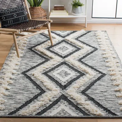Safavieh Kenya Hand Made Area Rug, Ivory / Black Bohemian Style Non-shedding In Gray