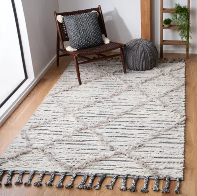 Safavieh Kenya Hand Made Area Rug, Ivory / Grey Shag / Flokati Style Non-shedding