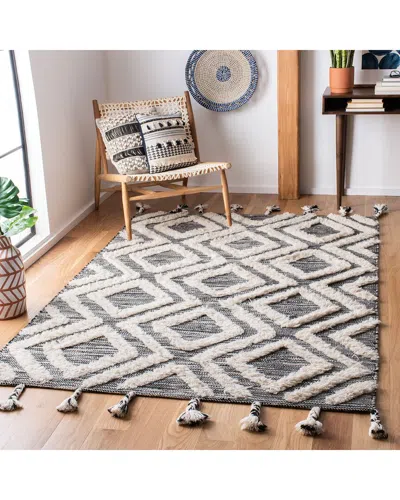 Safavieh Kenya Hand Tufted Wool Rug In Gray