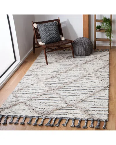 Safavieh Kenya Hand Woven Wool Rug In Multi