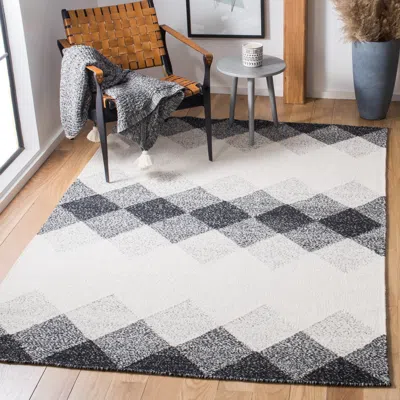 Safavieh Kilim Flat Weave Area Rug, Black / Ivory Contemporary Style Easy Care In Gray