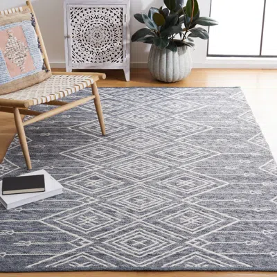 Safavieh Kilim Flat Weave Area Rug, Grey / Ivory Bohemian Style Easy Care In Gray