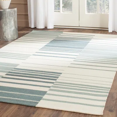 Safavieh Kilim Hand Made Area Rug, Blue / Ivory Contemporary Style Non-shedding