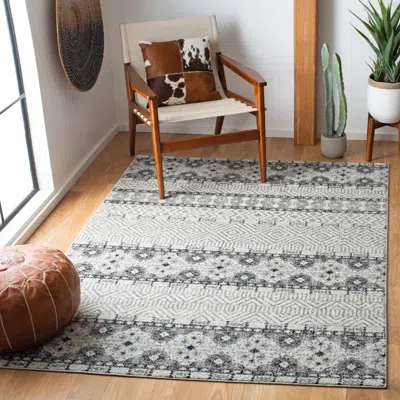 Safavieh Madison Machine Made Area Rug, Charcoal / Grey Bohemian Style Easy Care In Gray