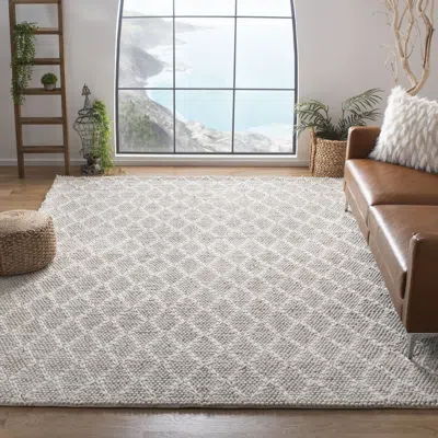 Safavieh Manhattan Hand Made Area Rug, Ivory Contemporary Style Non-shedding In Neutral