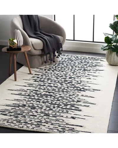 Safavieh Metro Callie Hand Tufted Rug In Black