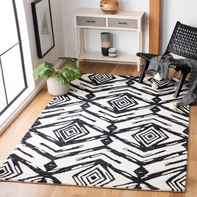 Safavieh Metro Hand Made Area Rug, Black / Ivory Contemporary Style Non-shedding In White
