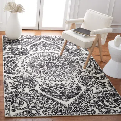Safavieh Metro Hand Made Area Rug, Ivory / Black Traditional Style Non-shedding