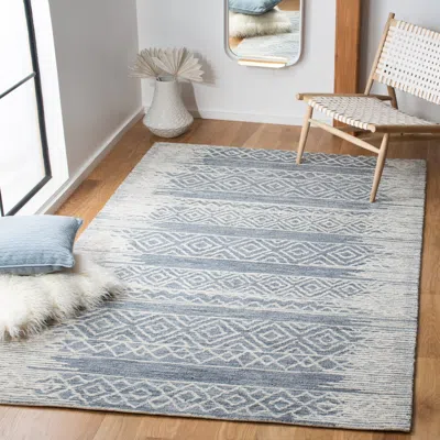 Safavieh Metro Hand Made Area Rug, Natural / Blue Bohemian Style Non-shedding