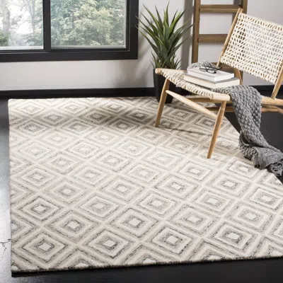 Safavieh Micro-loop Hand Made Area Rug, Grey / Ivory Contemporary Style Non-shedding In Nude
