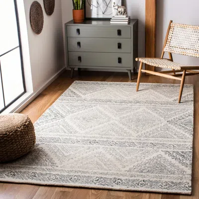 Safavieh Micro-loop Hand Made Area Rug, Ivory / Grey Bohemian Style Non-shedding In Neutral