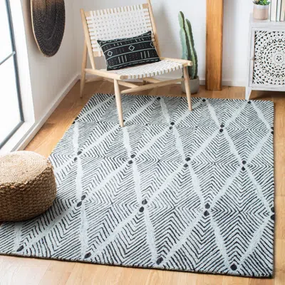 Safavieh Micro-loop Hand Made Area Rug, Light Blue / Charcoal Contemporary Style Non-shedding In Gray
