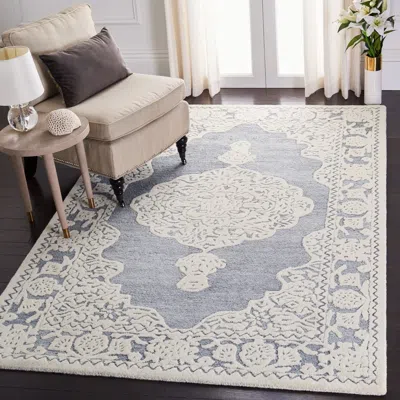 Safavieh Micro-loop Hand Made Area Rug, Light Blue / Ivory Traditional Style Non-shedding In Gray