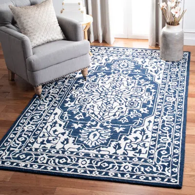 Safavieh Micro-loop Hand Made Area Rug, Navy / Ivory Traditional Style Non-shedding In Blue
