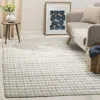 Safavieh Montauk Hand Made Area Rug, Beige / Multi Bohemian Style Non-shedding In Neutral