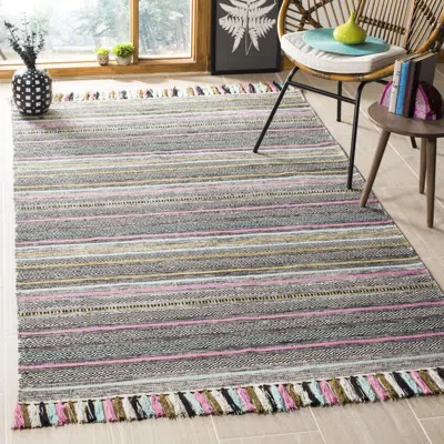 Safavieh Montauk Hand Made Area Rug, Black / Multi Bohemian Style Non-shedding