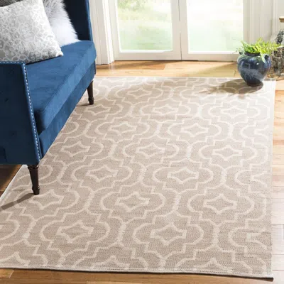 Safavieh Montauk Hand Made Area Rug, Grey / Ivory Contemporary Style Non-shedding In Gray