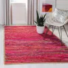 Safavieh Montauk Handwoven Rug In Red
