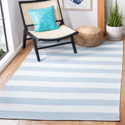 Safavieh Montauk Hand Made Area Rug, Sky Blue / Ivory Contemporary Style Non-shedding