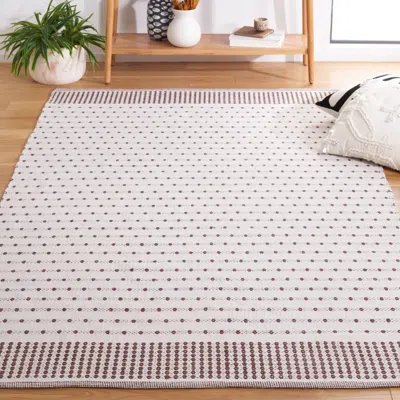 Safavieh Montauk Machine Made Area Rug, Brown / Ivory Contemporary Style Easy Care In Neutral