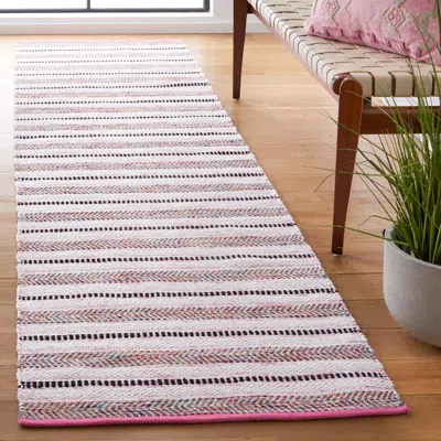 Safavieh Montauk Machine Made Area Rug, Pink / Ivory Contemporary Style Easy Care