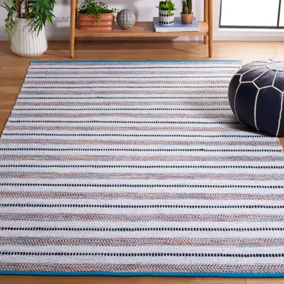Safavieh Montauk Machine Made Area Rug, Turquoise / Ivory Contemporary Style Easy Care In Multi