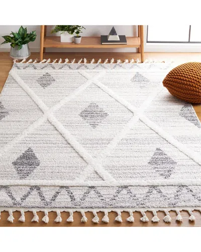 Safavieh Moroccan Tassel Shag Polypropylene Pile Rug In Neutral