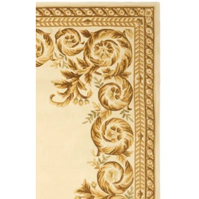 Safavieh Naples Wool Rug In Gold