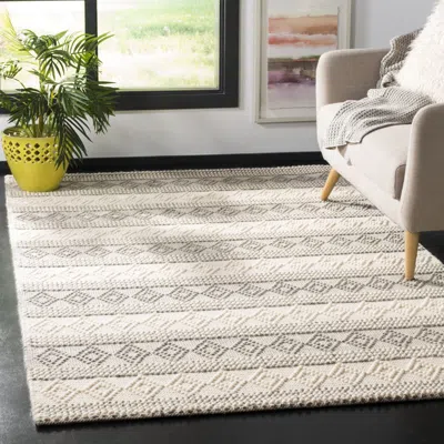 Safavieh Natura Hand Made Area Rug, Grey / Ivory Bohemian Style Non-shedding In Gray