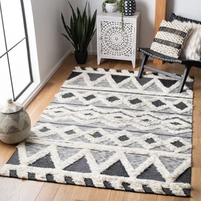 Safavieh Natura Hand Made Area Rug, Ivory / Black Bohemian Style Non-shedding
