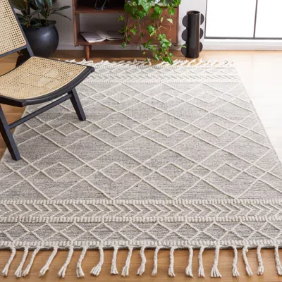 SAFAVIEH NATURA HAND MADE AREA RUG, IVORY / BLACK BOHEMIAN STYLE NON-SHEDDING