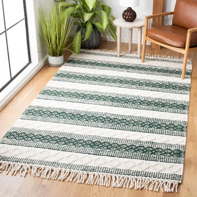 Safavieh Natura Hand Made Area Rug, Ivory / Green Bohemian Style Non-shedding