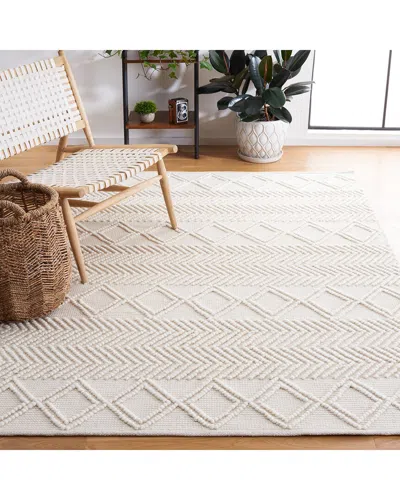 Safavieh Natura Wool & Cotton Rug In White