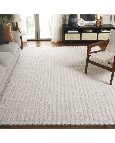 Safavieh Natura Wool Pile Rug In White