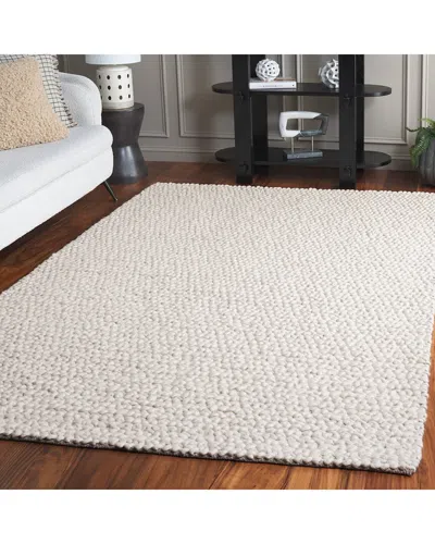 Safavieh Natura Wool Pile Rug In White