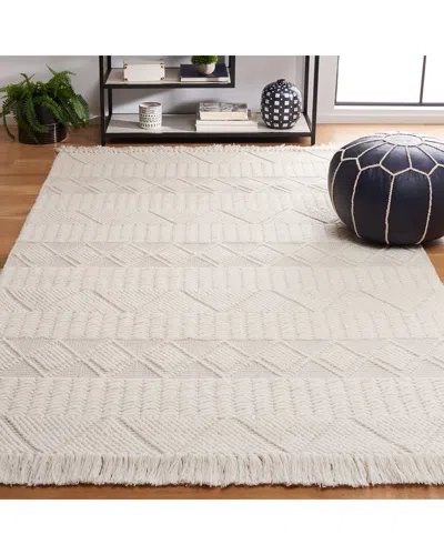 Safavieh Natura Wool Rug In White