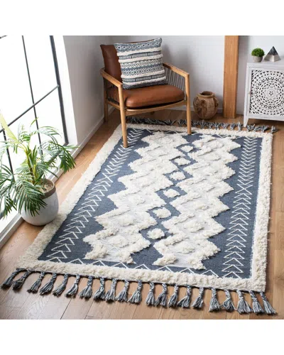 Safavieh Natura Wool Rug In White