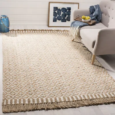 Safavieh Natural Fiber Hand Made Area Rug, Natural / Ivory Bohemian Style Non-shedding In Green