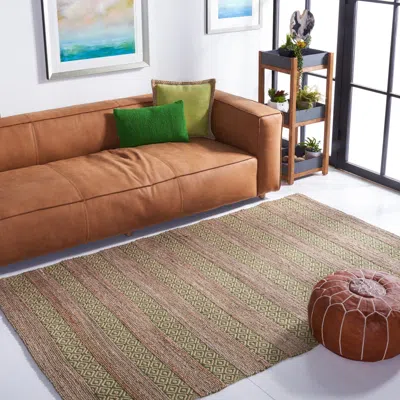 Safavieh Natural Fiber Machine Made Area Rug, Green / Natural Bohemian Style Easy Care In Multi