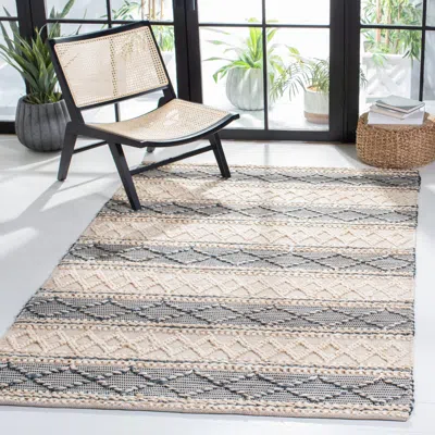 Safavieh Natural Fiber Machine Made Area Rug, Natural / Grey Bohemian Style Easy Care In Multi