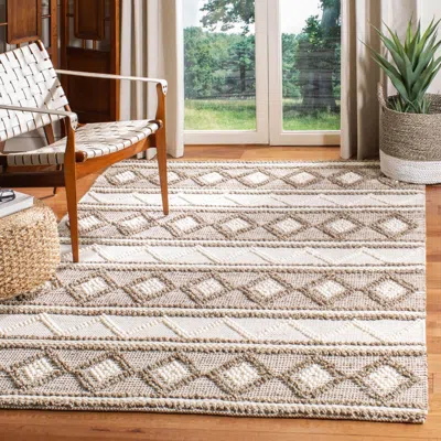 Safavieh Natural Fiber Machine Made Area Rug, Taupe / Ivory Bohemian Style Easy Care In Nude