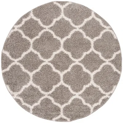 Safavieh New York Shag Collection Rug In Gray