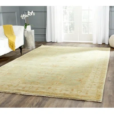Safavieh Oushak Hand Knotted Wool Oriental Rug In Soft Green,ivory