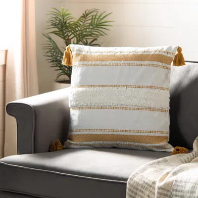 Safavieh Polli Pillow In White