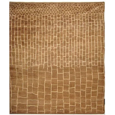 Safavieh Sarah Hand Knotted Wool Pile Geometric Rug In Brown,tan